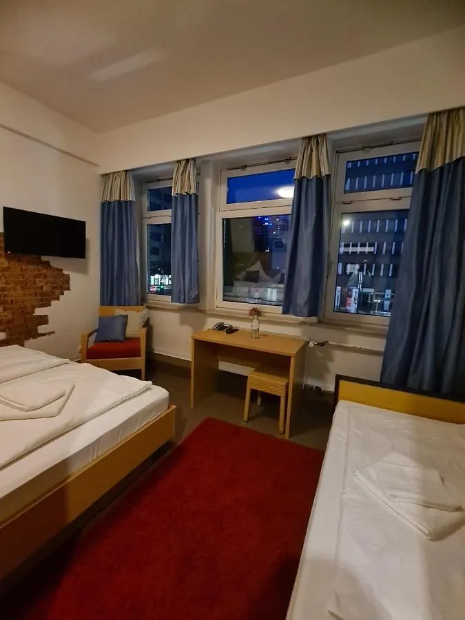 Cch Hamburg Zentrum 4*,